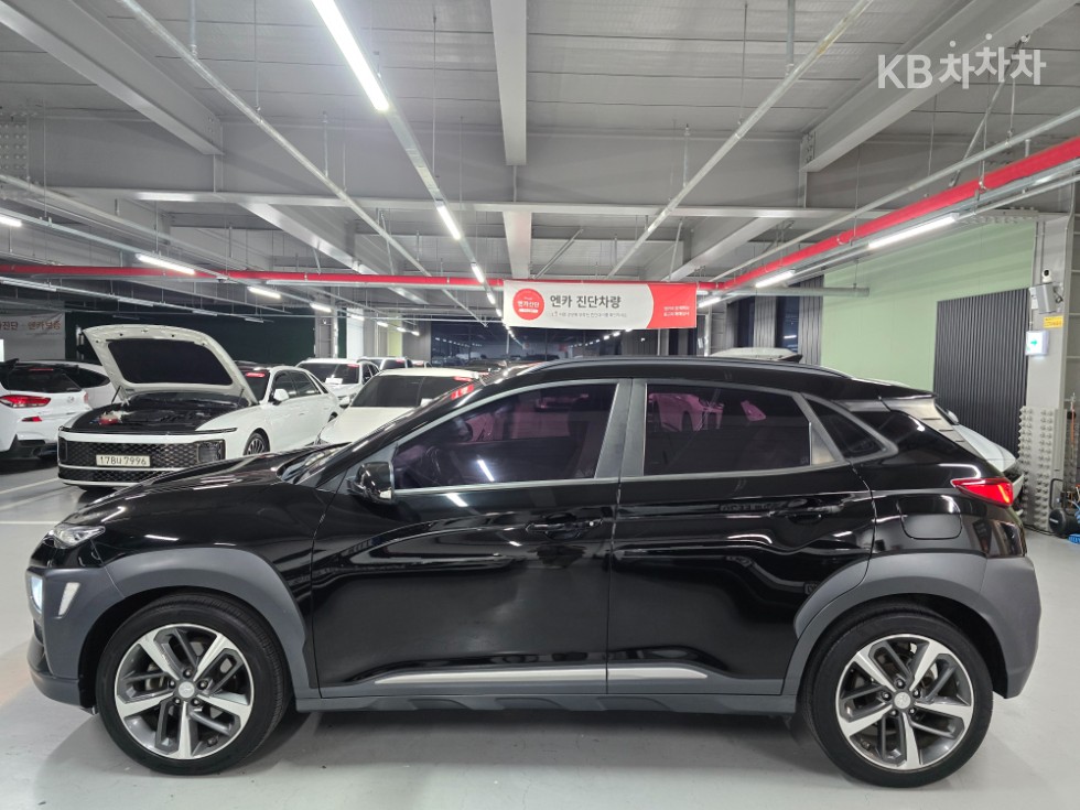 Hyundai Premium — фото 3