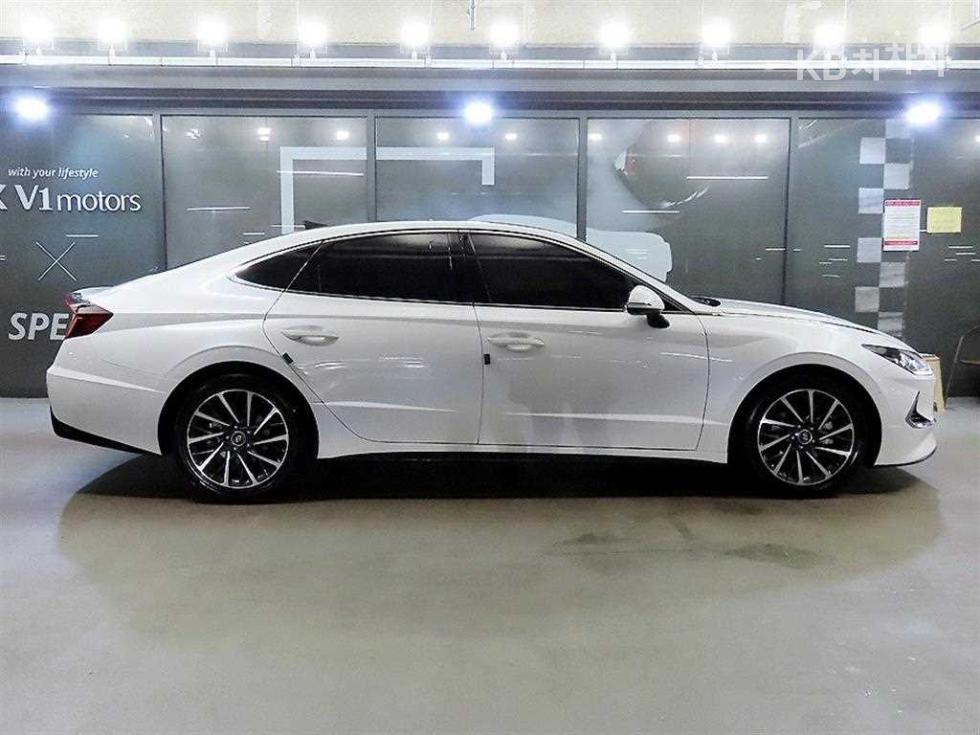 Hyundai Sonata INSPIRATION — фото 3
