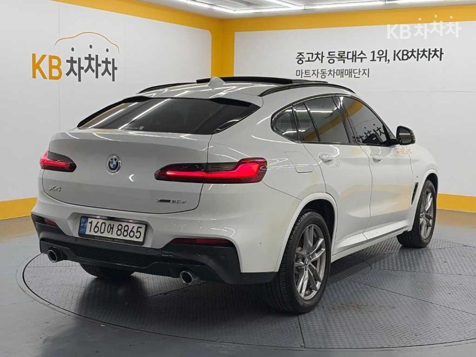BMW X4 M Sport X — фото 4