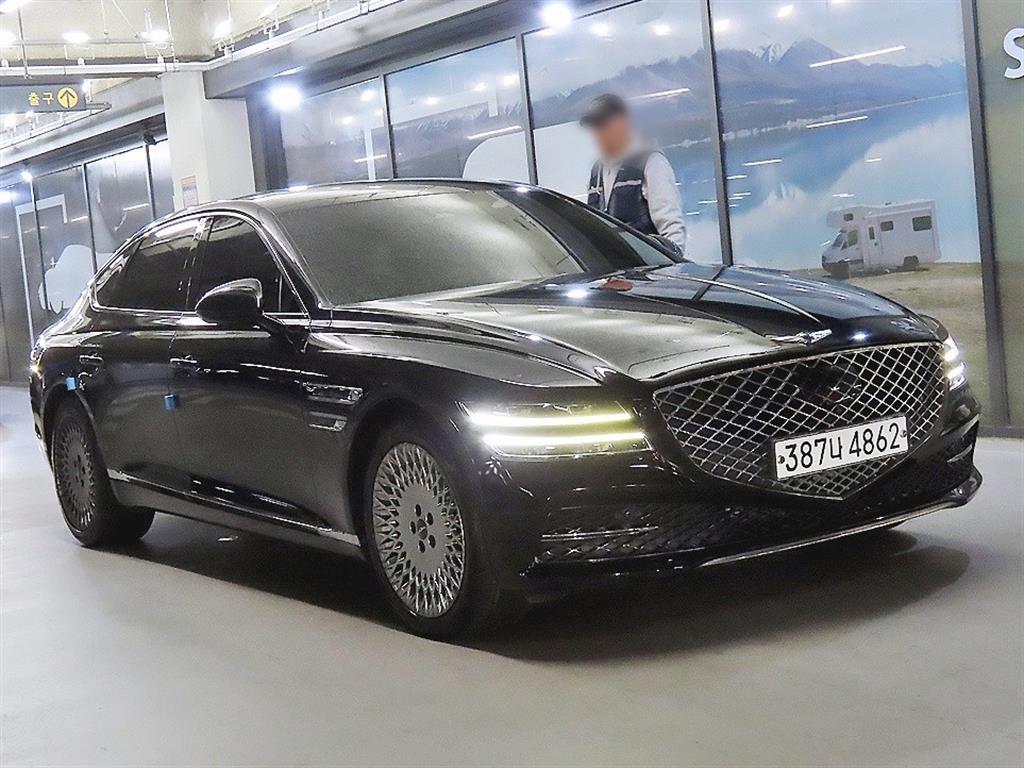 Genesis G80 — фото 1