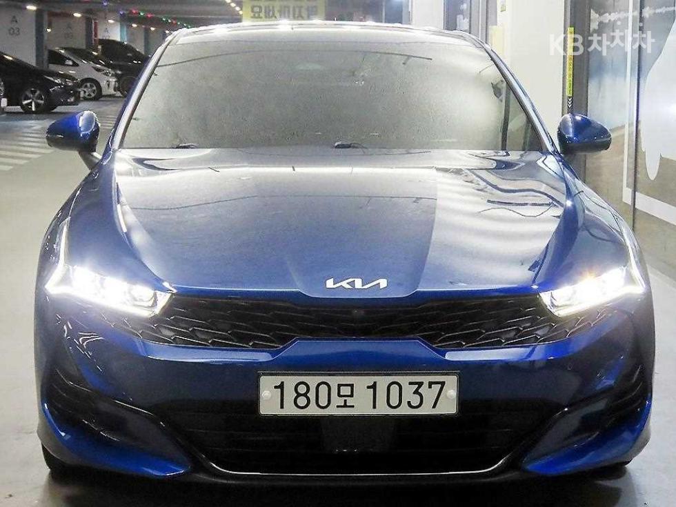 Kia K5 SIGNATURE — фото 2