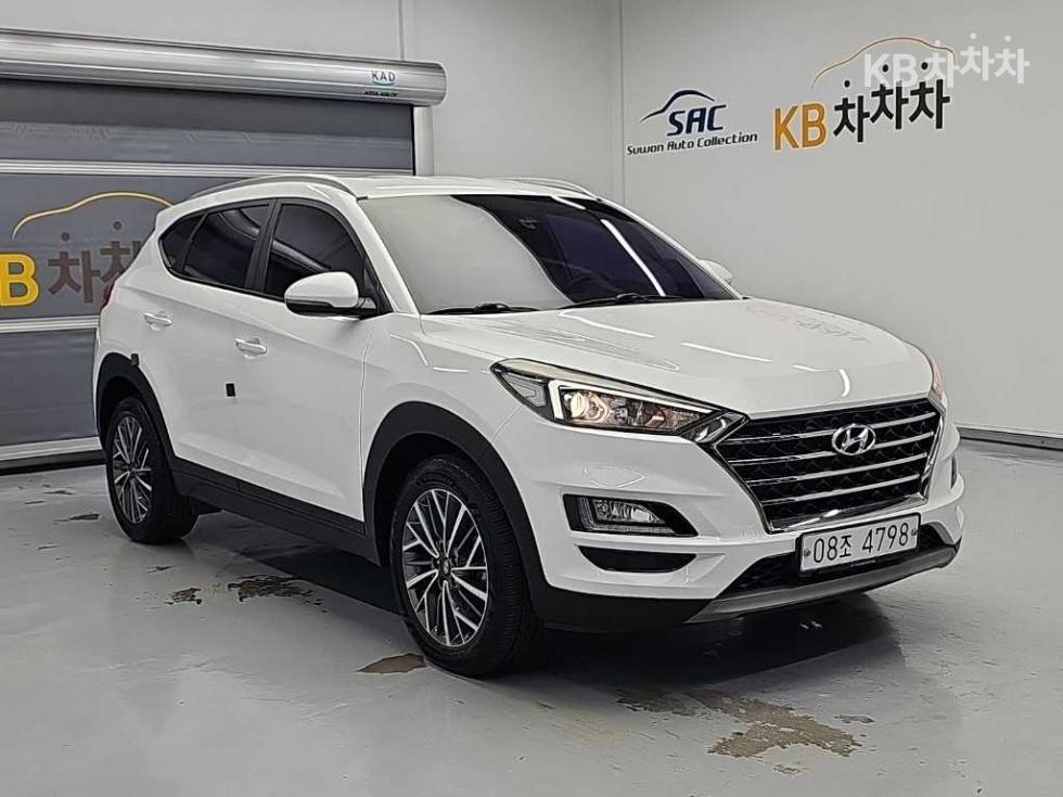 Hyundai Premium — фото 4