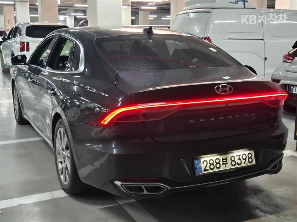 Hyundai Grandeur CALLIGRAPHY — фото 4