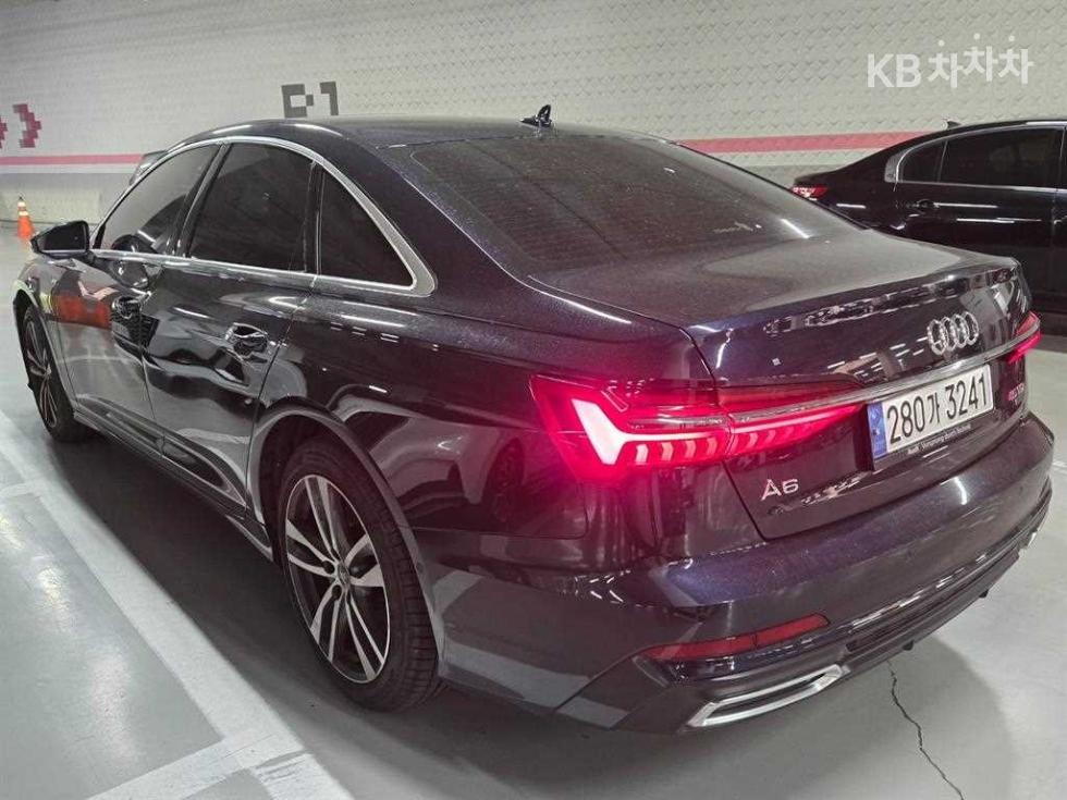 Audi A6 Premium — фото 3