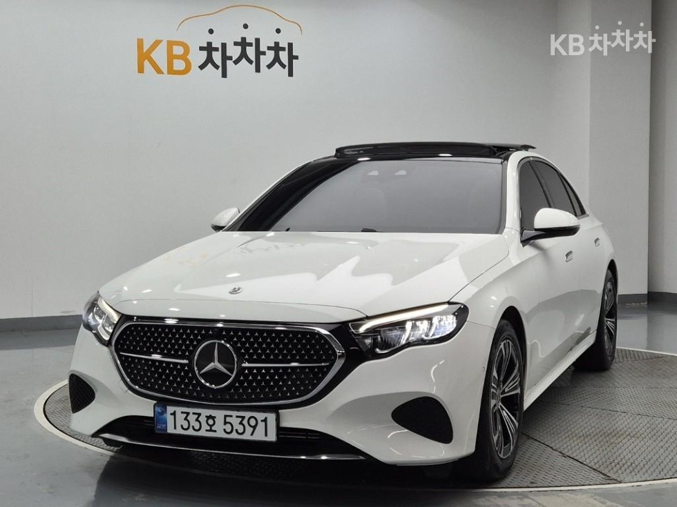 Mercedes-Benz E-Class Avantgrade — фото 1
