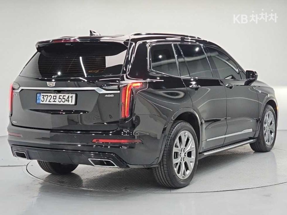 Cadillac XT6 SPORT — фото 4