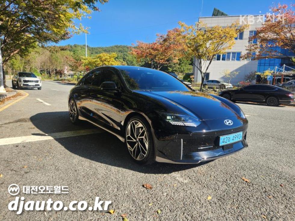 Hyundai IONIQ 6 PRESTIGE — фото 3
