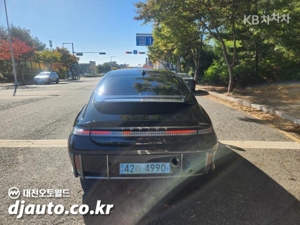 Hyundai IONIQ 6 PRESTIGE — фото 4