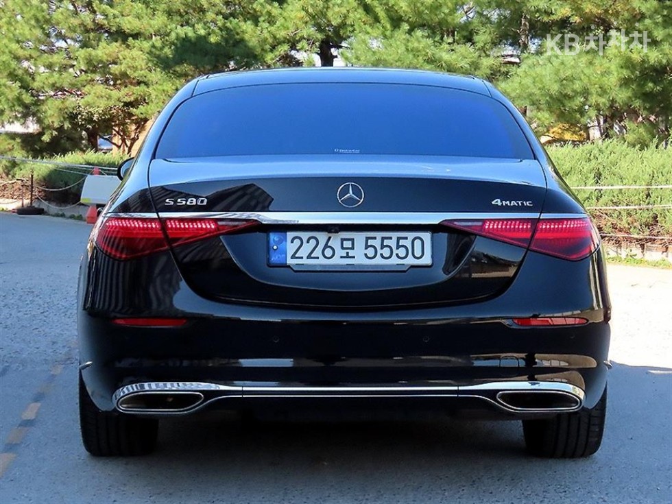 Mercedes-Benz S-Class BASE MODEL — фото 3