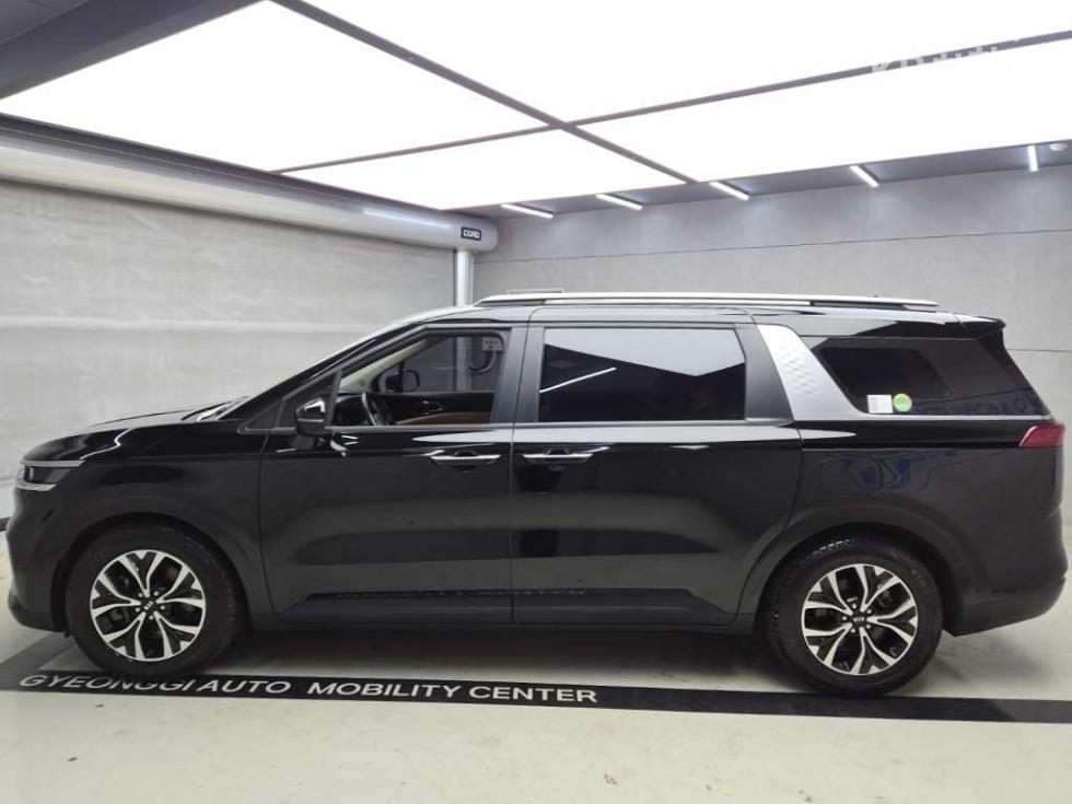 Kia Carnival PRESTIGE — фото 4