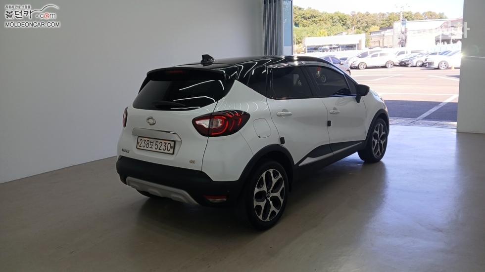 Renault Korea QM3 BASE MODEL — фото 2