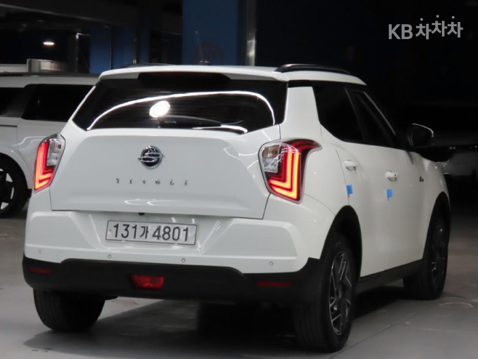 KG Mobility Tivoli BASE MODEL — фото 4