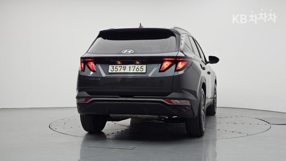 Hyundai Premium — фото 4