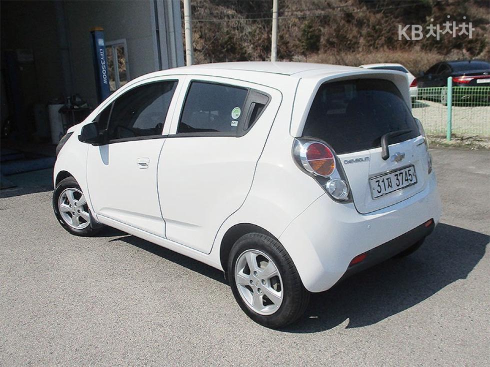 Chevrolet Spark — miniaturë 4