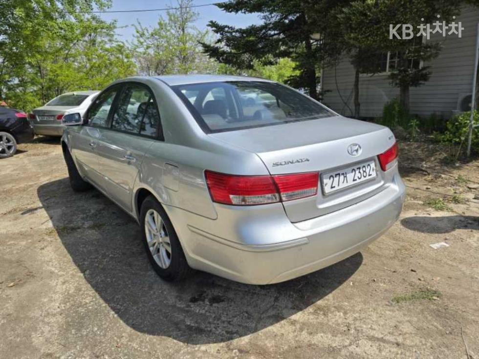 Hyundai Sonata — miniaturë 4