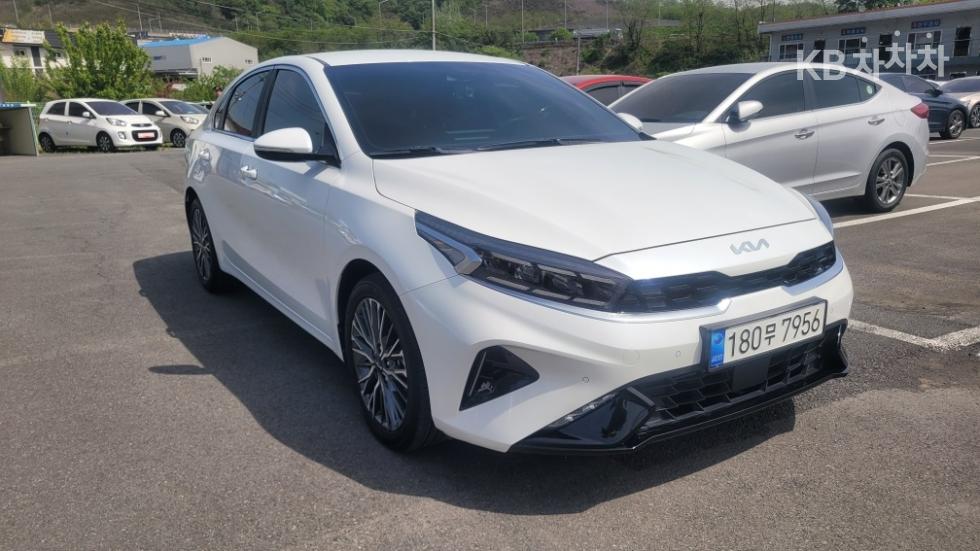 2022 kia k3