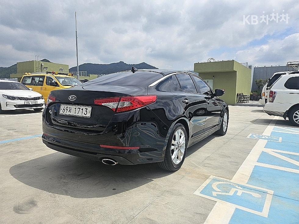 2011 - kia k5
