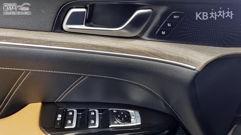 2023 - kia k5