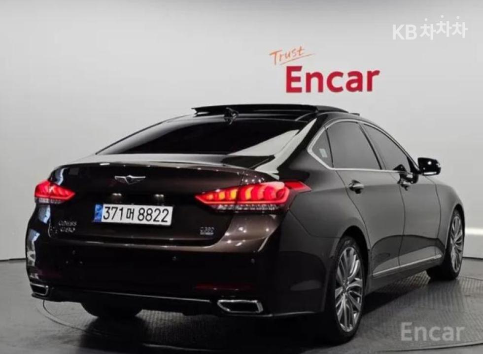 Hyundai Genesis — miniaturë 2