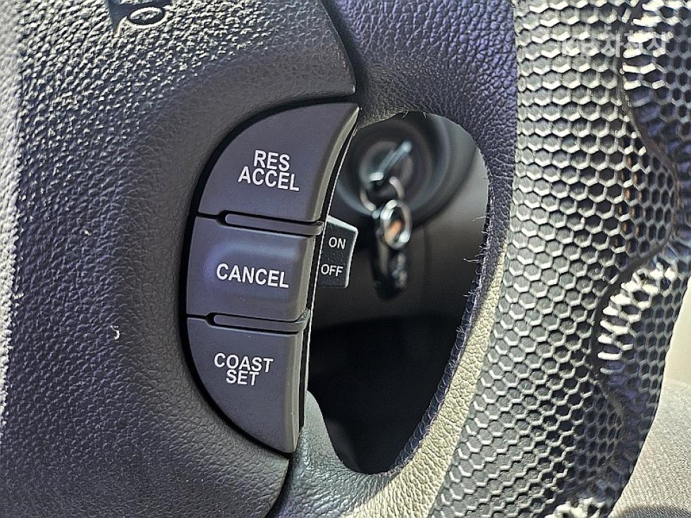 2012 - kia carnival