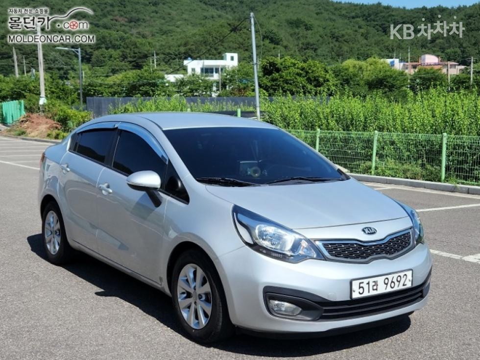 2014 - kia pride