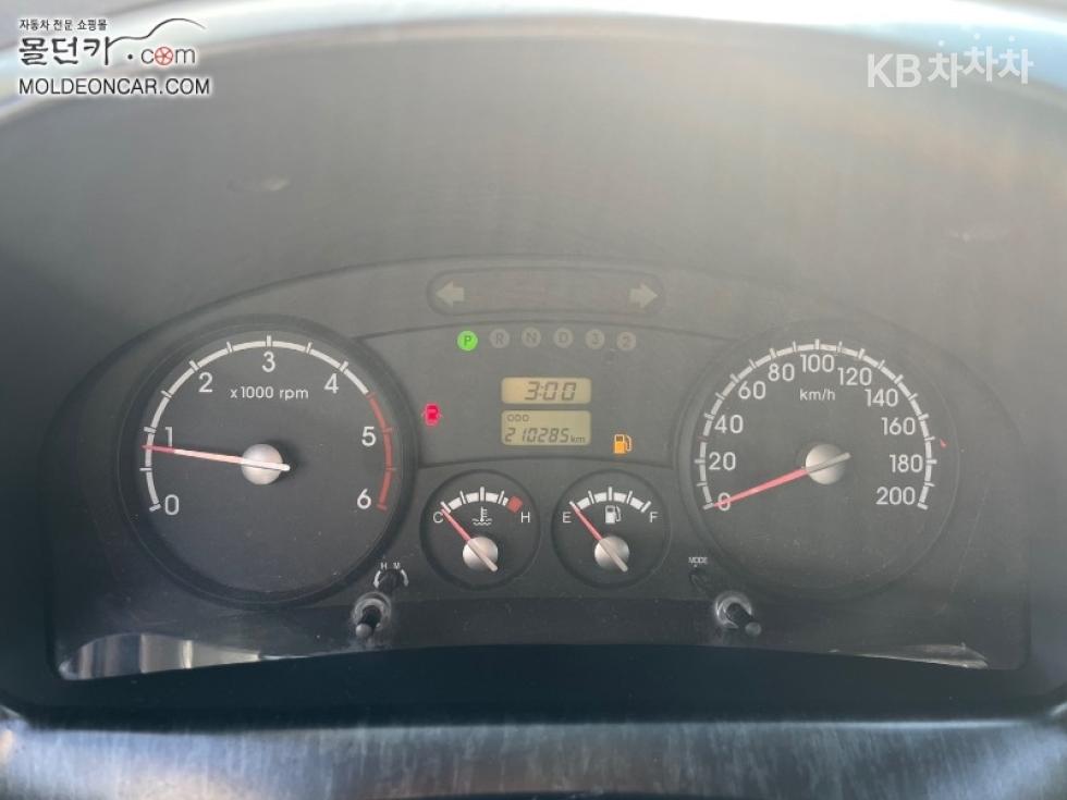 2013 - kia bongo iii
