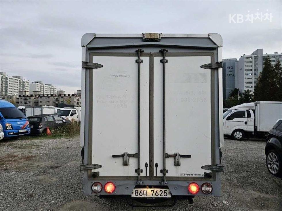 2015 - kia bongo iii