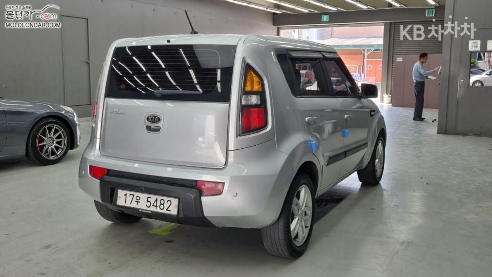 2011 - kia soul