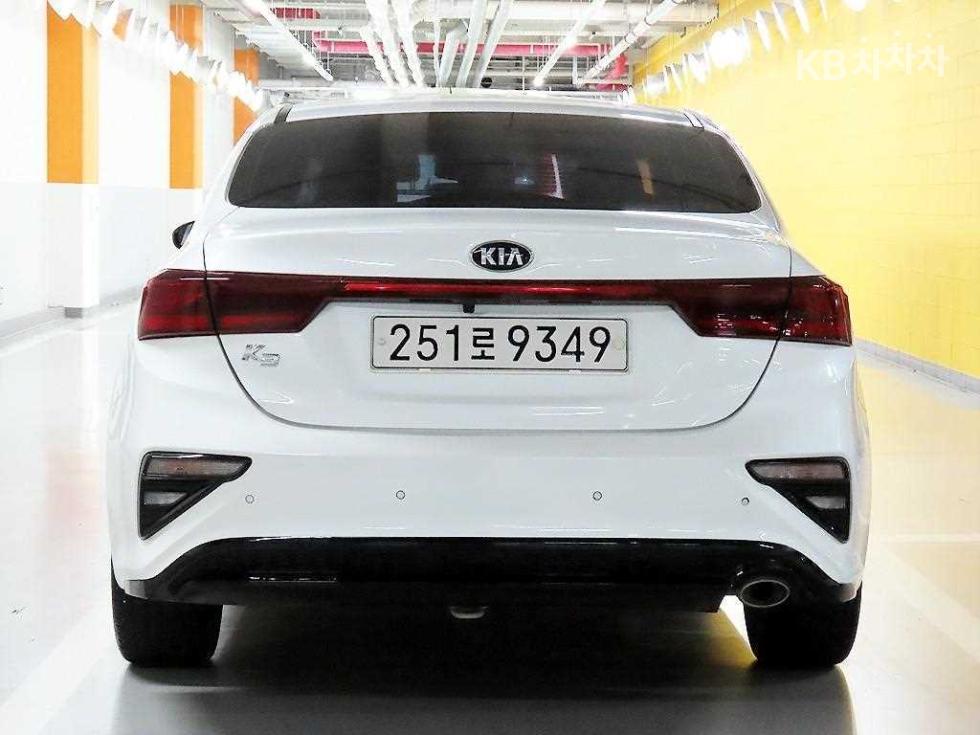 2021 - kia k3