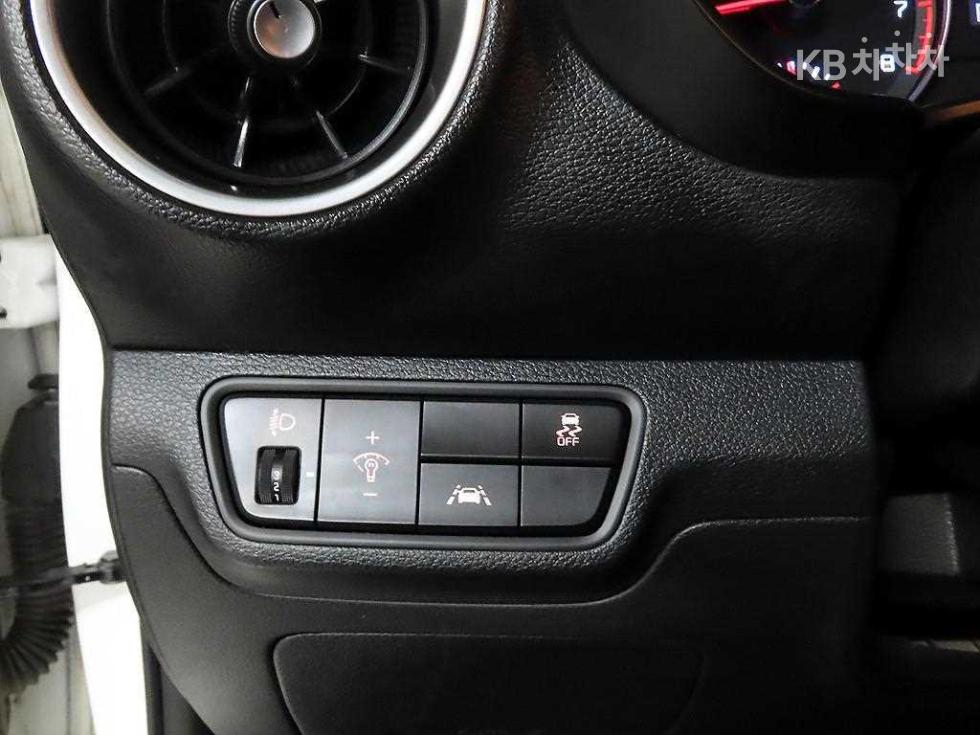 2021 - kia k3