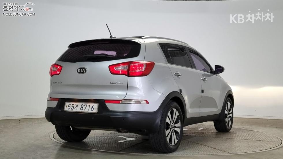 2012 - kia sportage