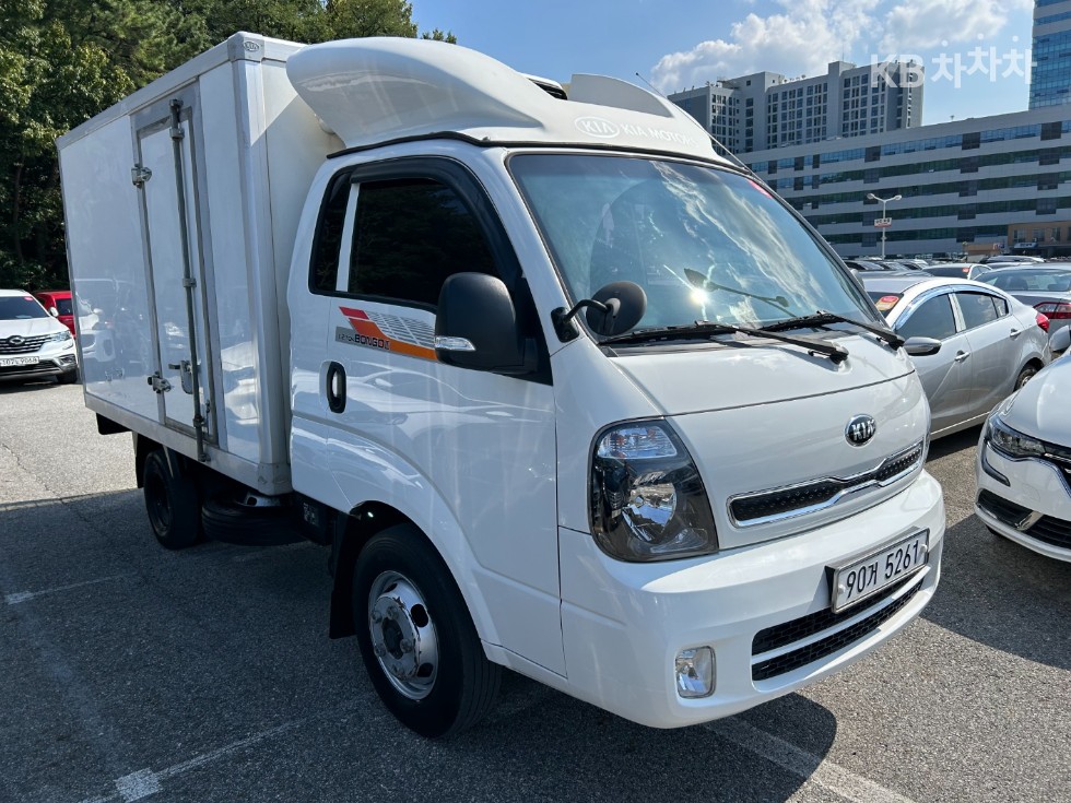 2019 - kia bongo iii