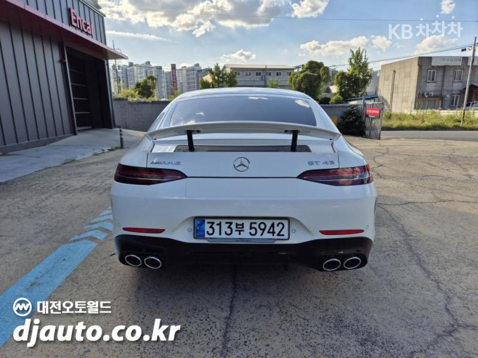 Mercedes-Benz AMG GT — miniaturë 3