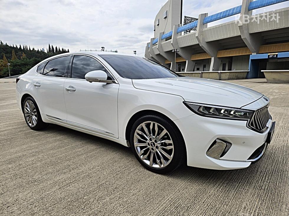 2020 - kia k7