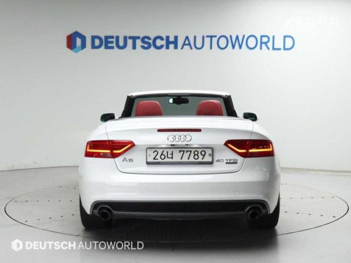 Audi A5 NEW 40 TFSI Quattro Cabriolet 8T7 5