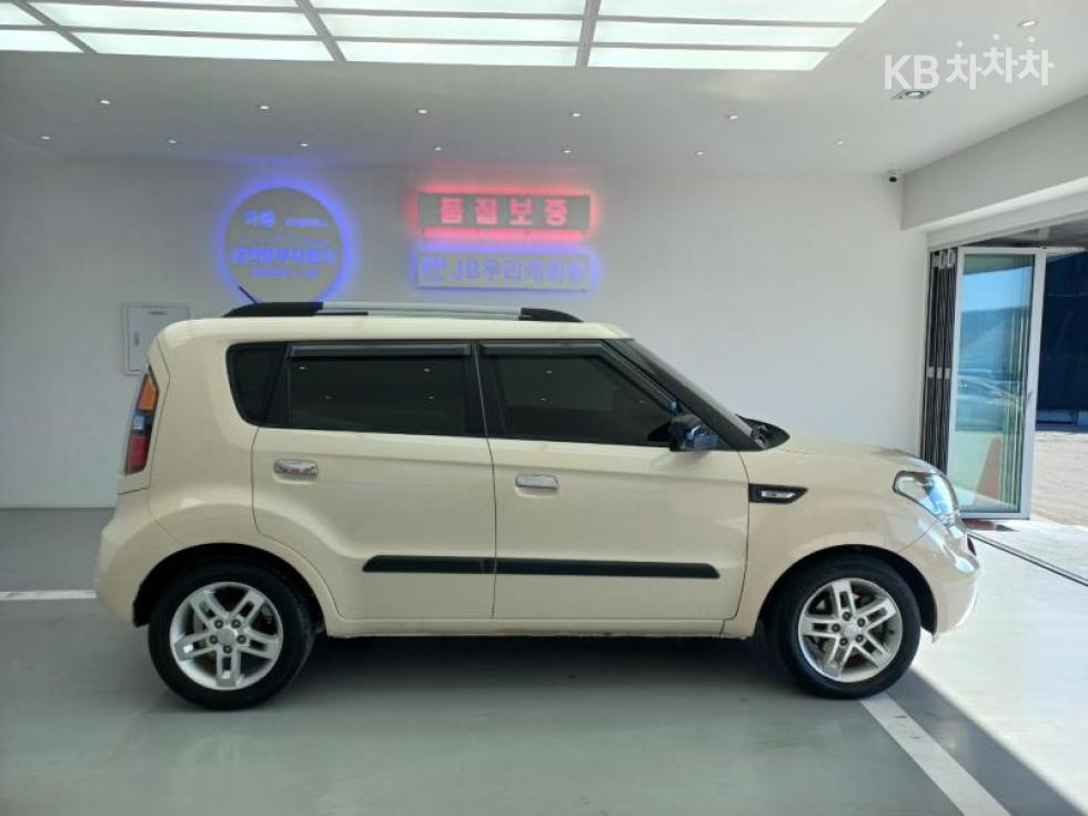 2009 - kia soul