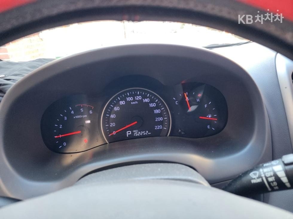 2012 - kia carnival