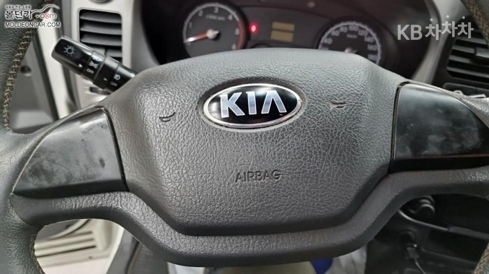 2016 - kia bongo iii