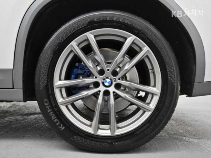 BMW X4 New G02 xDrive 20i M Sport X 6