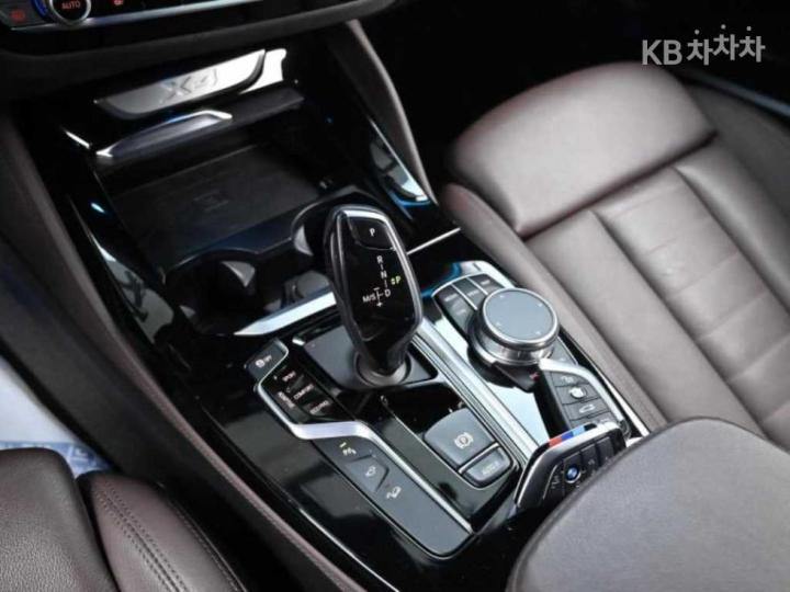 BMW X4 New G02 xDrive 20i M Sport X 10