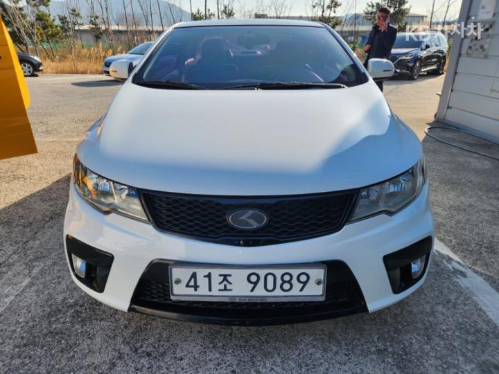 Kia Forte Koup 1.6 GDI Prestige