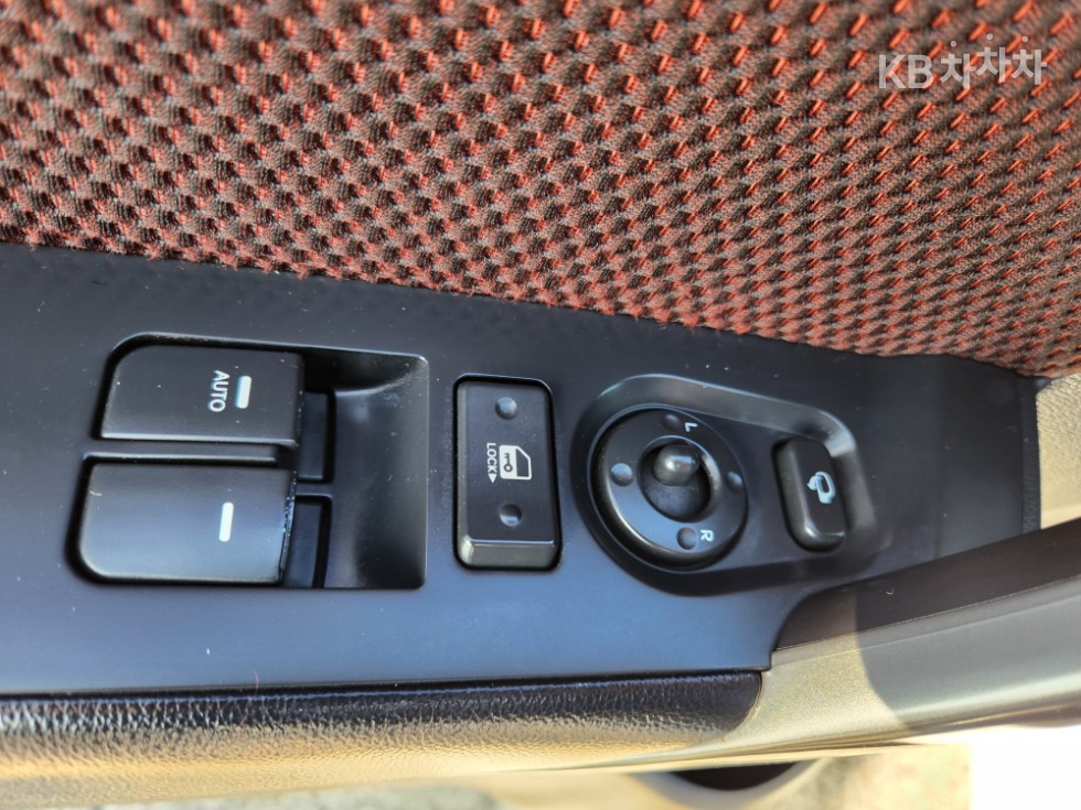 2012 - kia forte