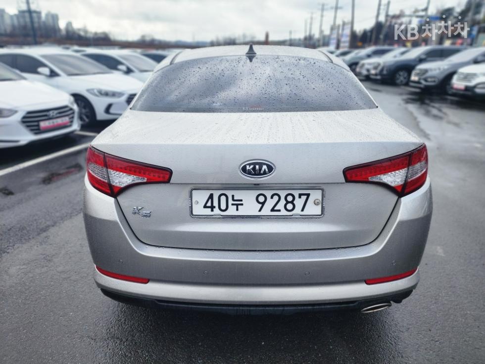 2011 - kia k5