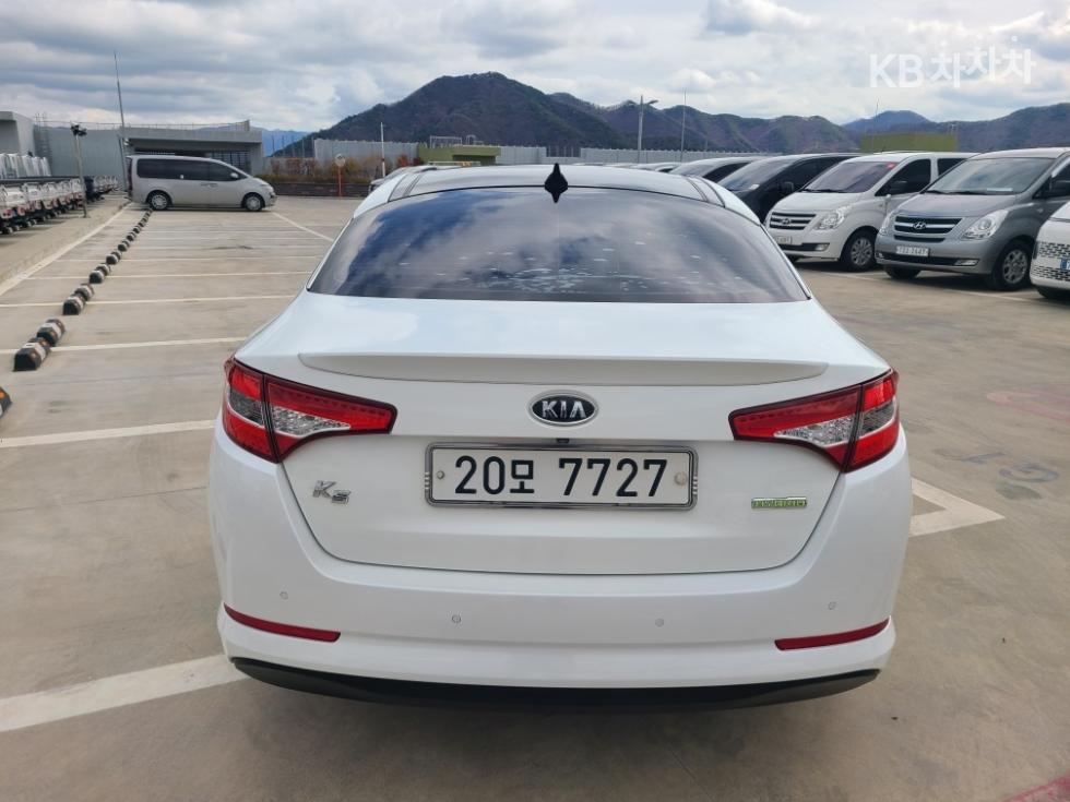2012 - kia k5