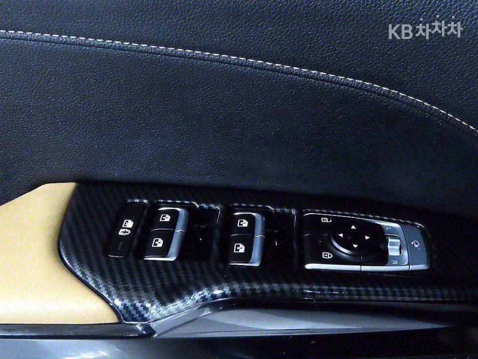 2020 - kia k5