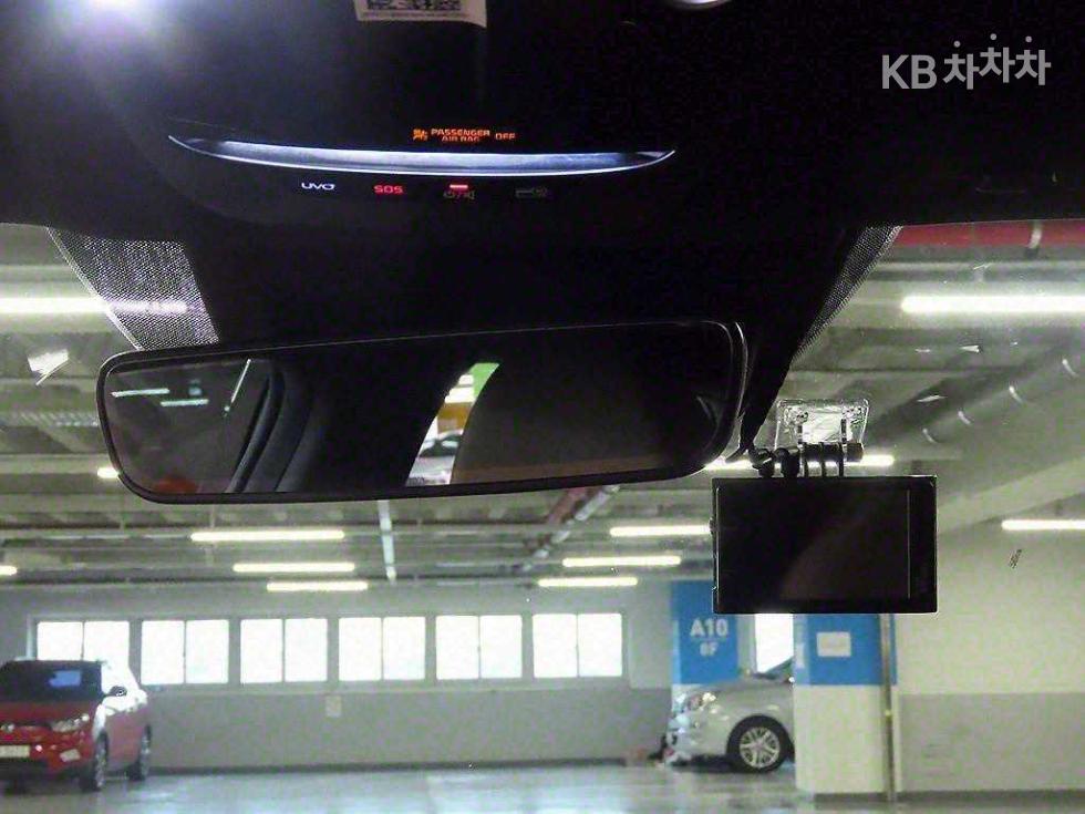 2020 - kia k5