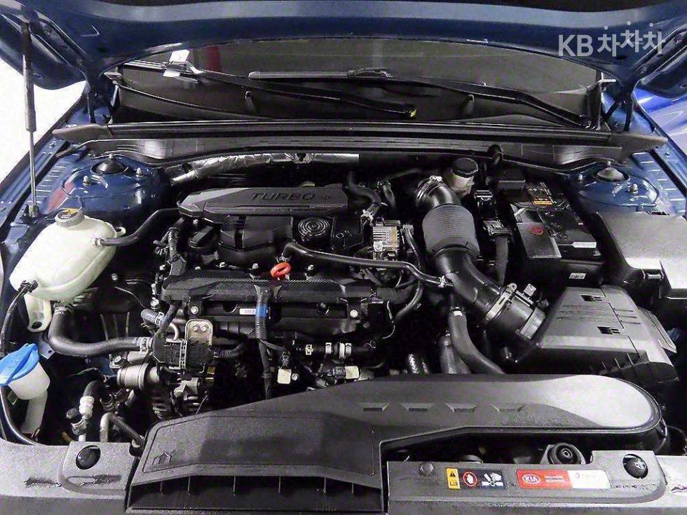 2020 - kia k5