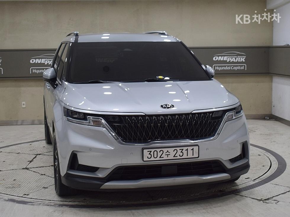 2021 - kia carnival