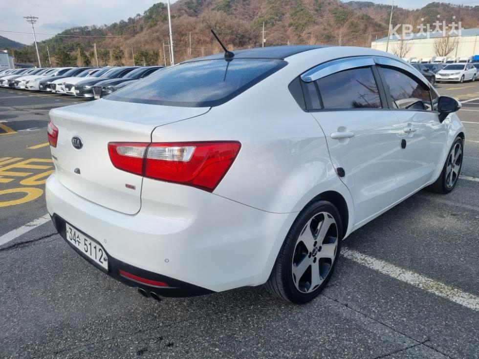 2013 - kia pride