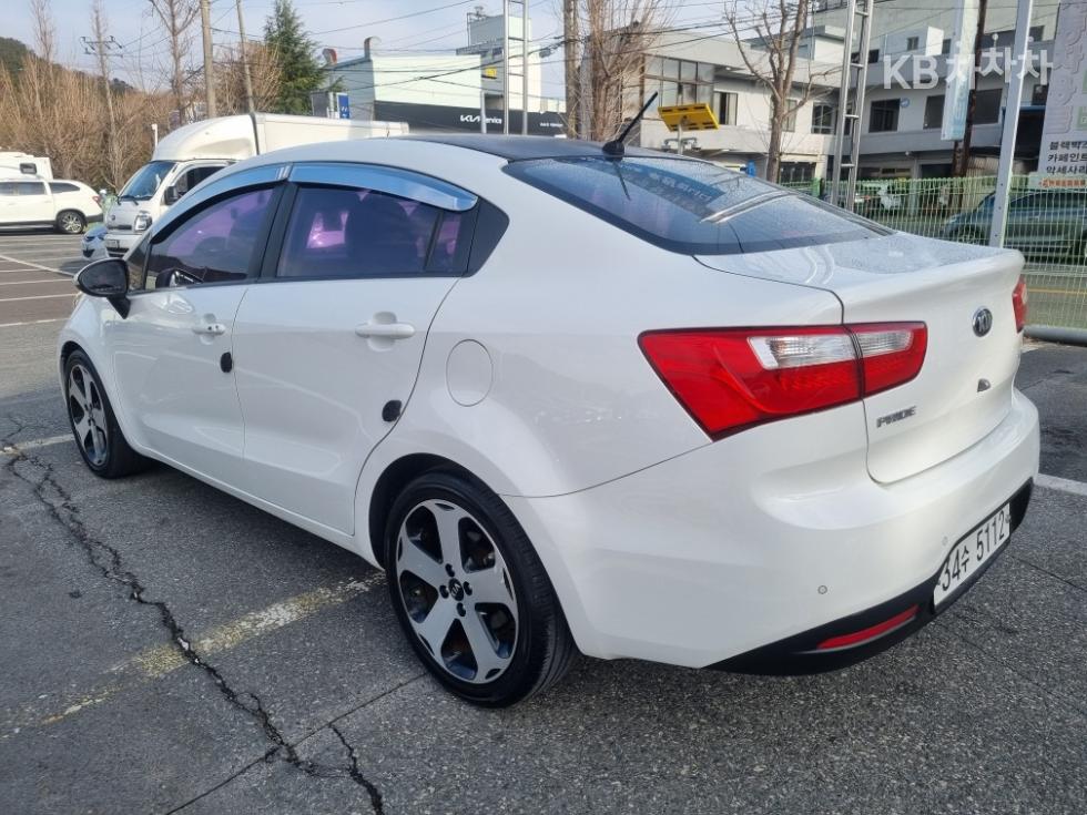 2013 - kia pride